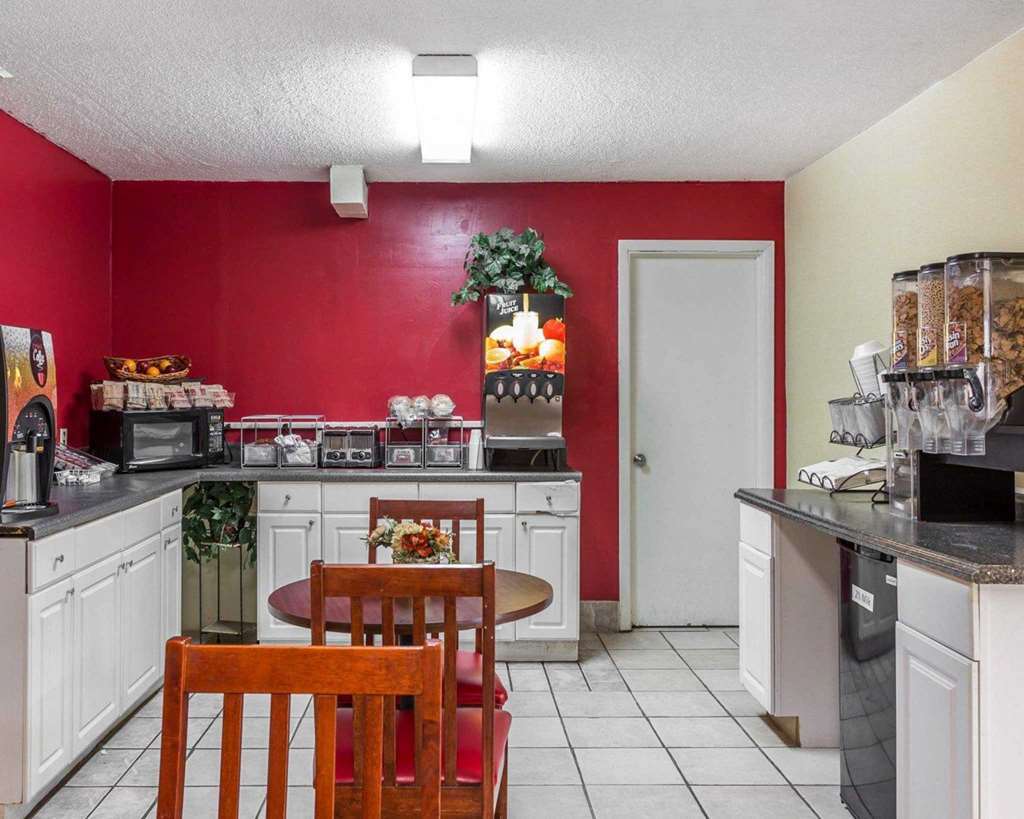 Econo Lodge Richburg Restoran foto